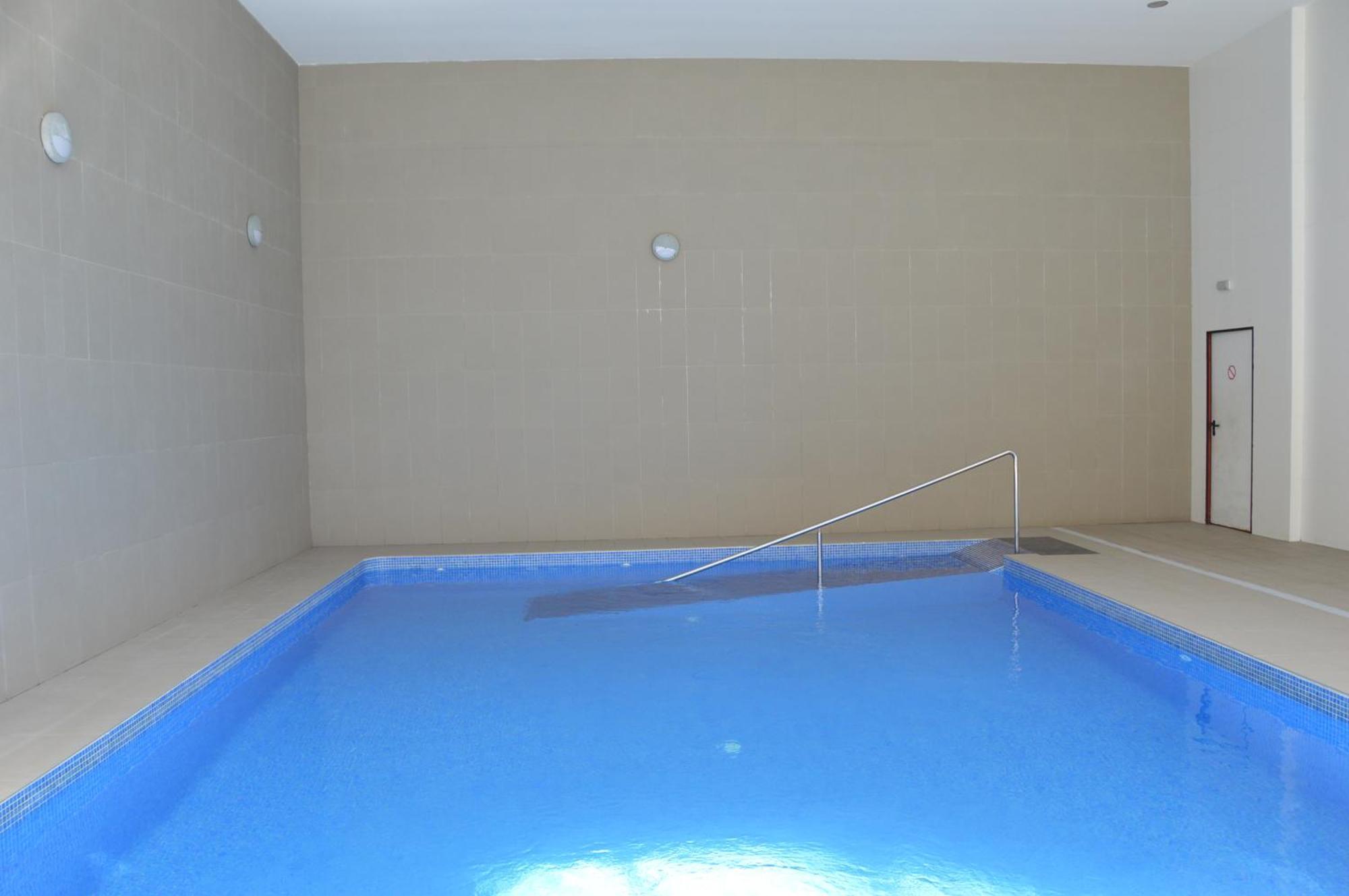 D'Oboe Marlovi Apt With Pool بينايدورم المظهر الخارجي الصورة