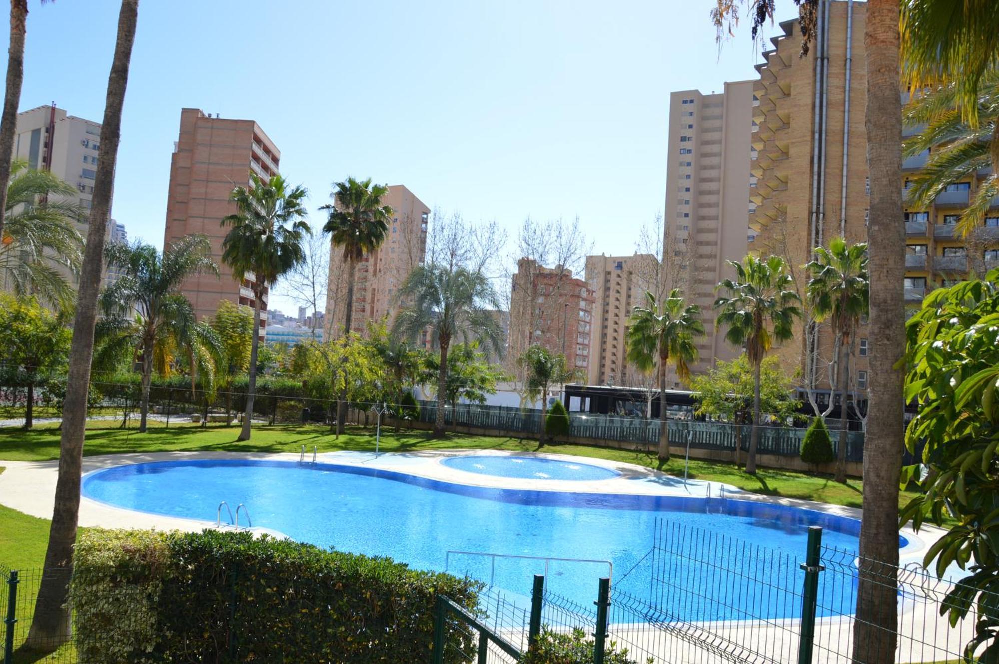 D'Oboe Marlovi Apt With Pool بينايدورم المظهر الخارجي الصورة