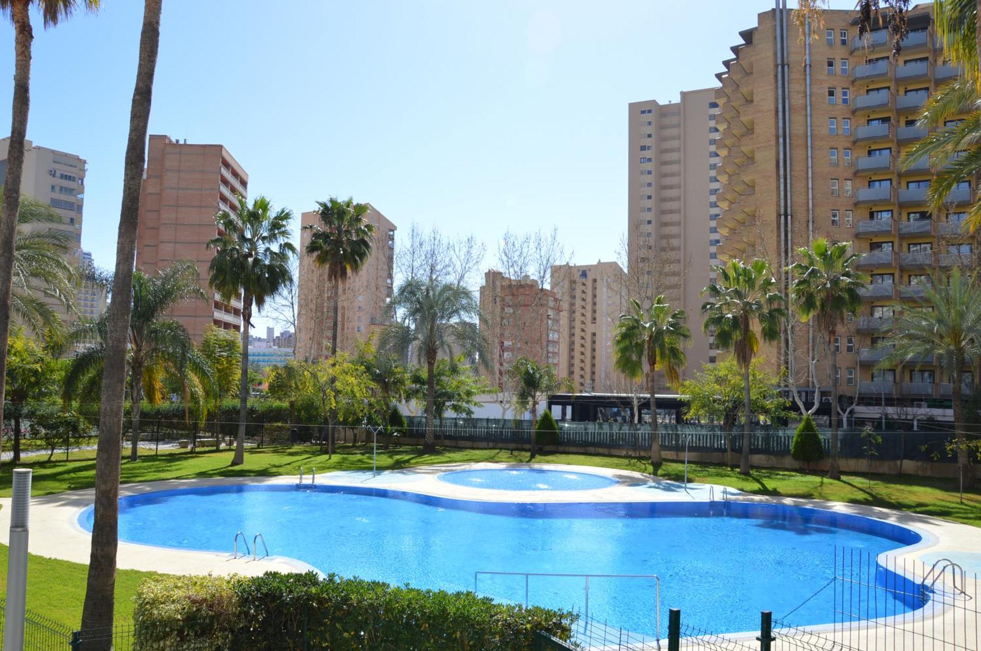 D'Oboe Marlovi Apt With Pool بينايدورم المظهر الخارجي الصورة