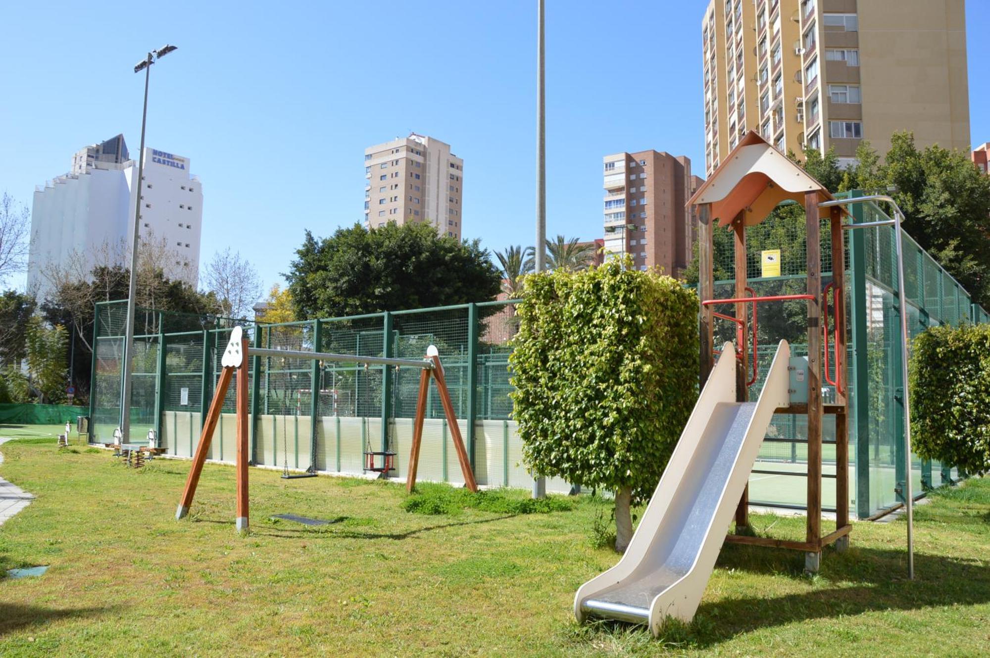 D'Oboe Marlovi Apt With Pool بينايدورم المظهر الخارجي الصورة