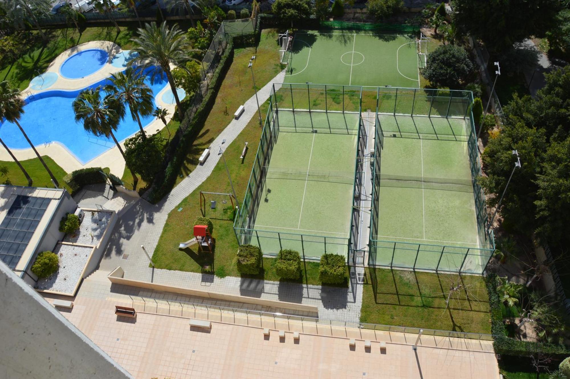 D'Oboe Marlovi Apt With Pool بينايدورم المظهر الخارجي الصورة